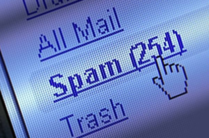 El spam es un correo electrónico no deseado o no solicitado normalmente publicitarios, los grandes servidores disponen de herramientas contra este tipo de envíos que suelen realizarse a miles de personas a la vez. La persona que envía spam es un spamer.
